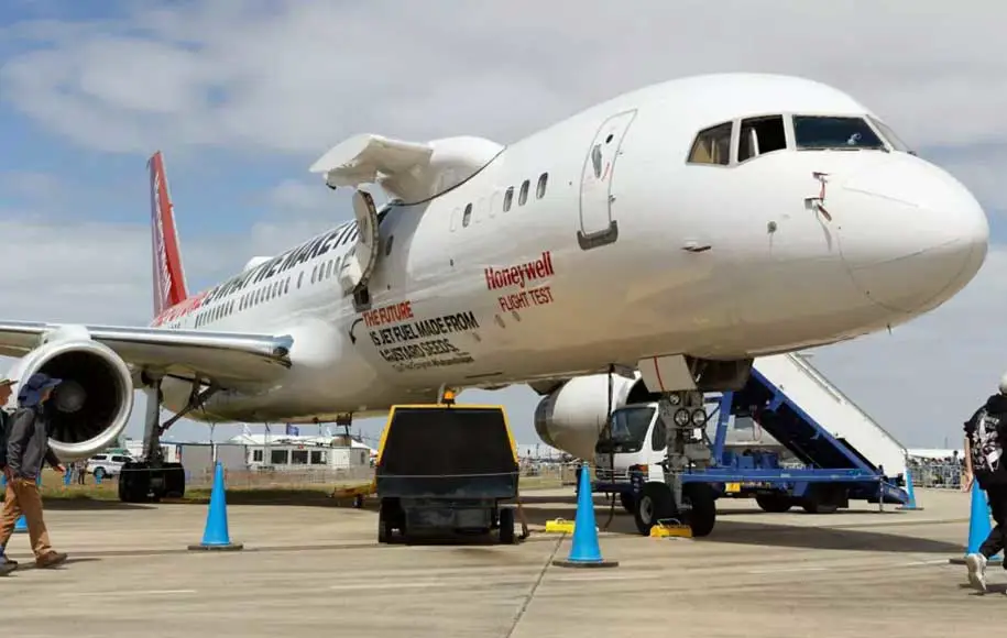 هانیول با موفقیت سیستم SURF-A را روی هواپیمای ۷۵۷ آزمایش کرد