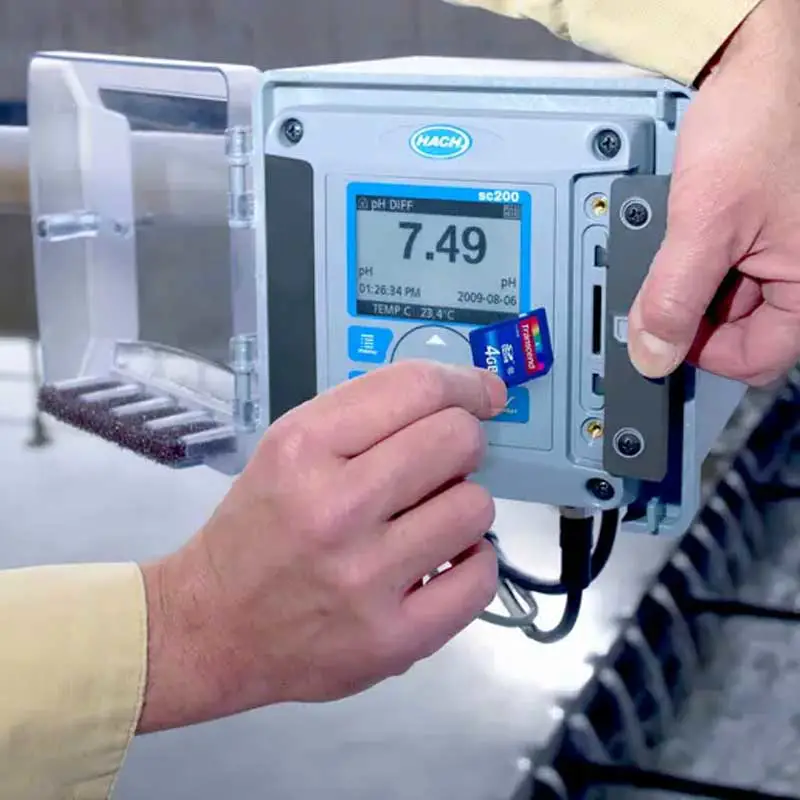 کنترلر چند پارامتری Hach SC200 Universal کد LXV404.99.05502